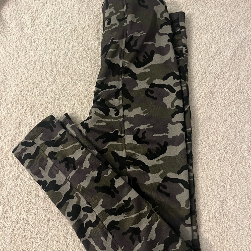 Business casual | dress pants | camouflage pants